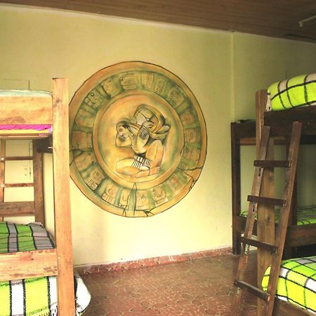 Hostel Deja Vu San Cristobal de las Casas Luaran gambar