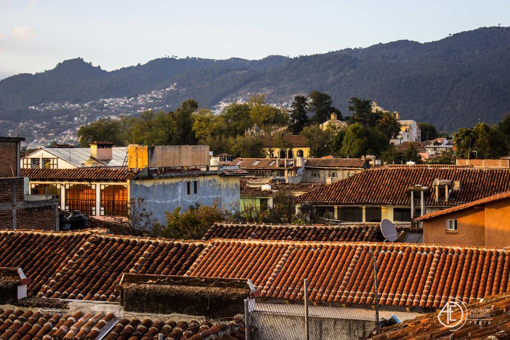 Hostel Deja Vu San Cristobal de las Casas Luaran gambar