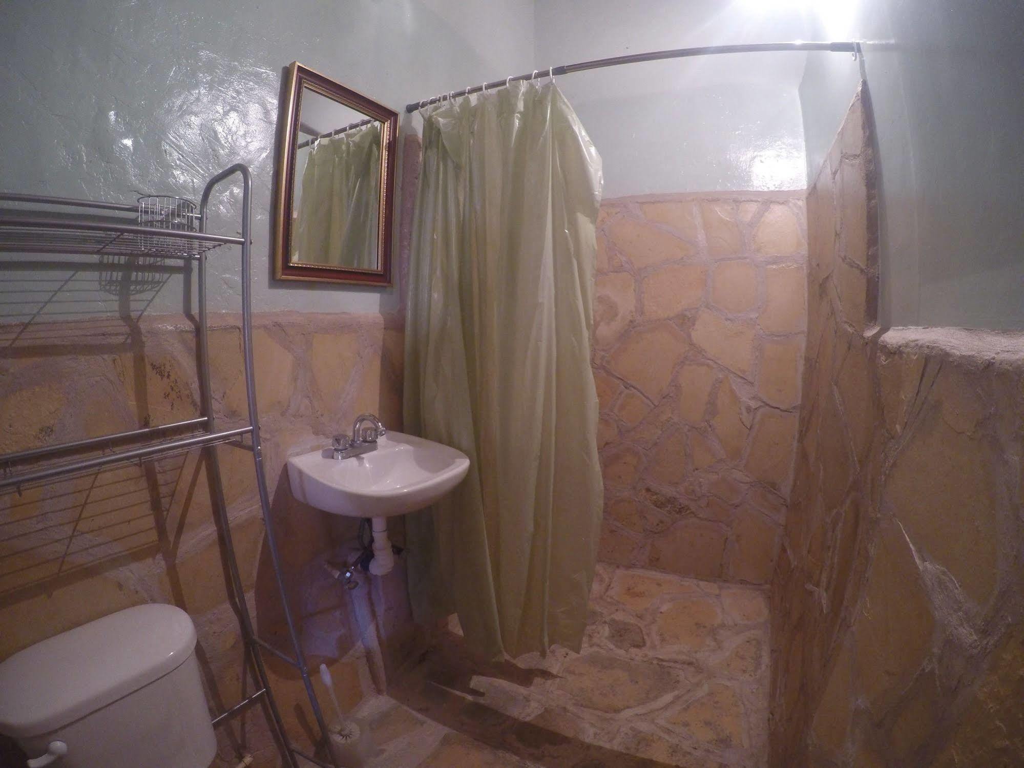 Hostel Deja Vu San Cristobal de las Casas Luaran gambar