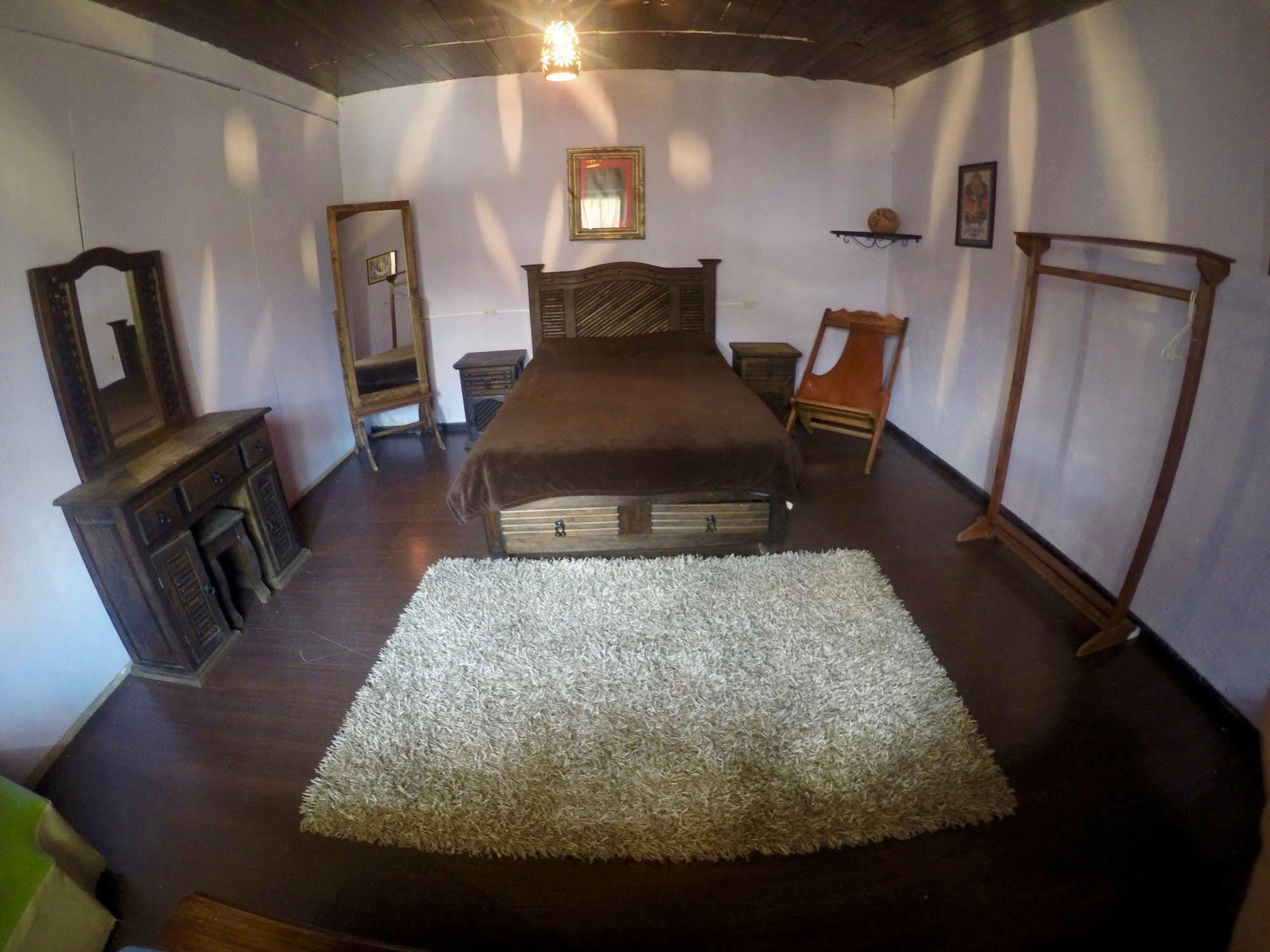 Hostel Deja Vu San Cristobal de las Casas Luaran gambar