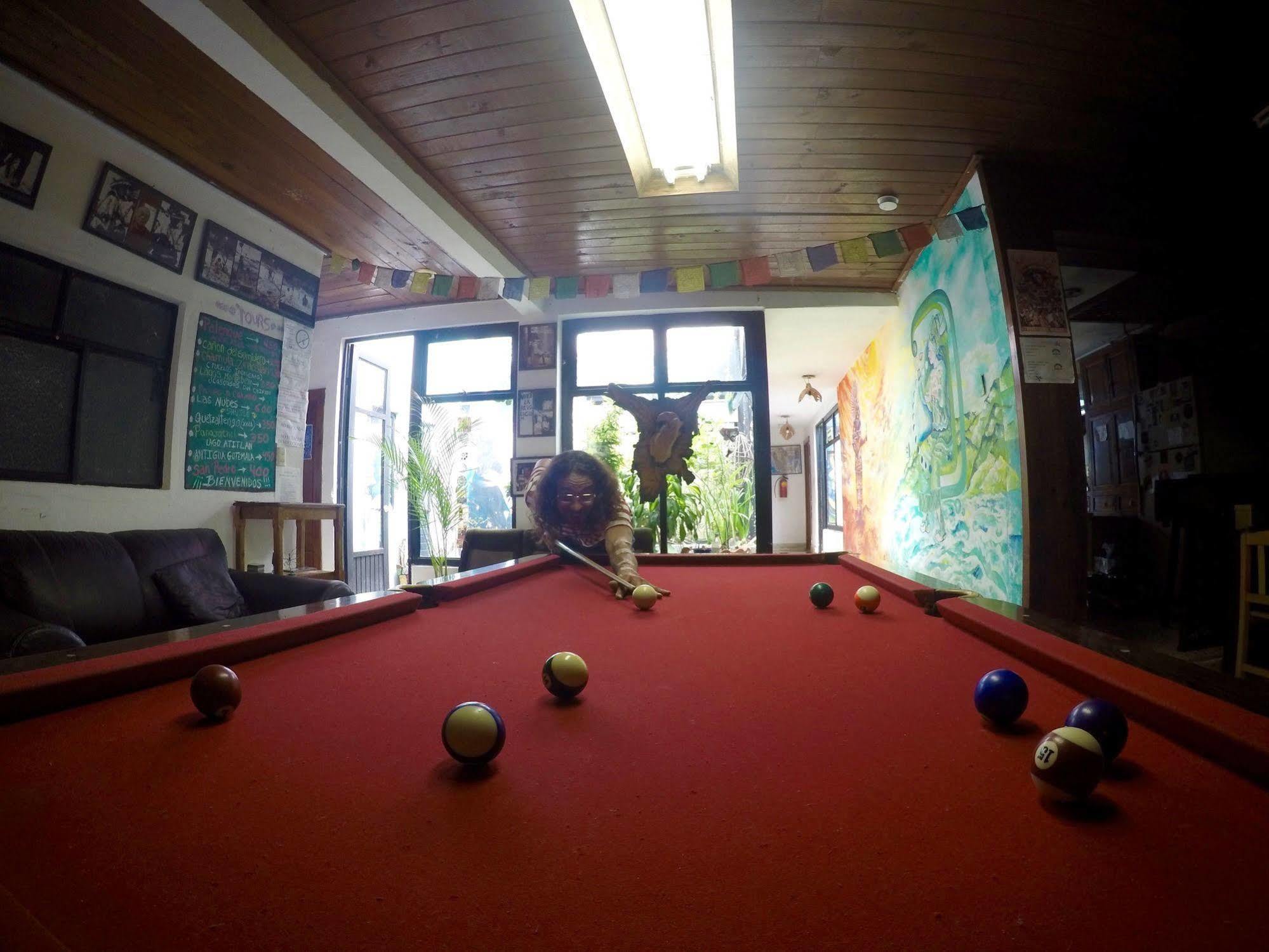 Hostel Deja Vu San Cristobal de las Casas Luaran gambar